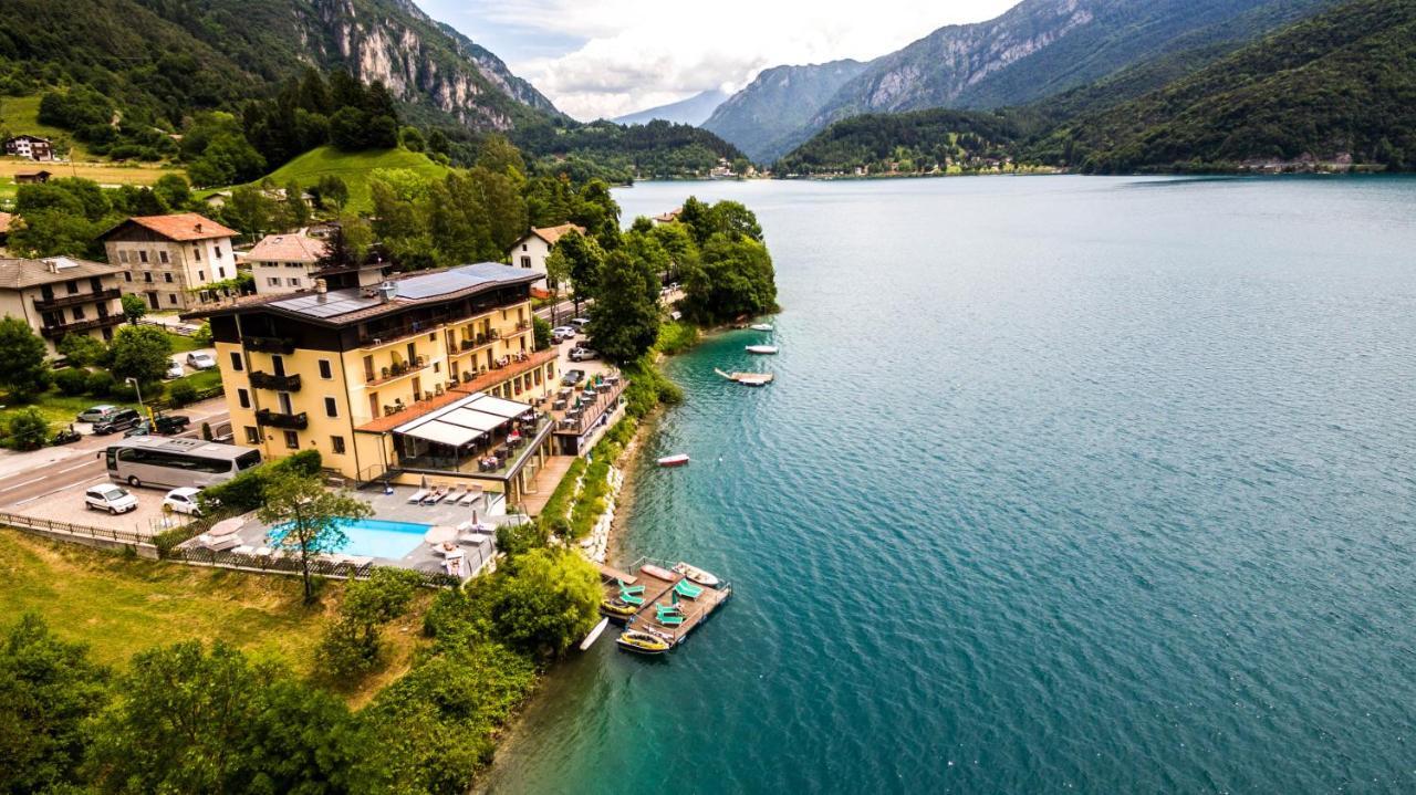 Albergo Mezzolago Exterior foto